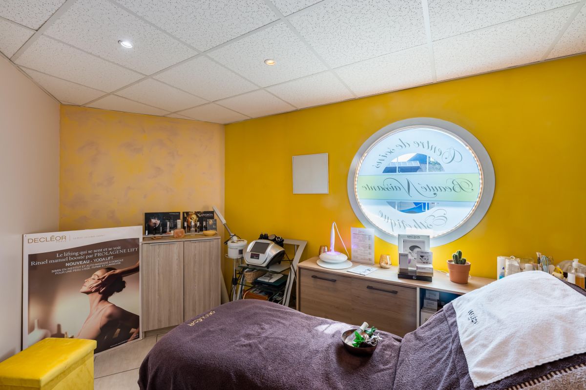 Cabine de soin et de massage de l'institut